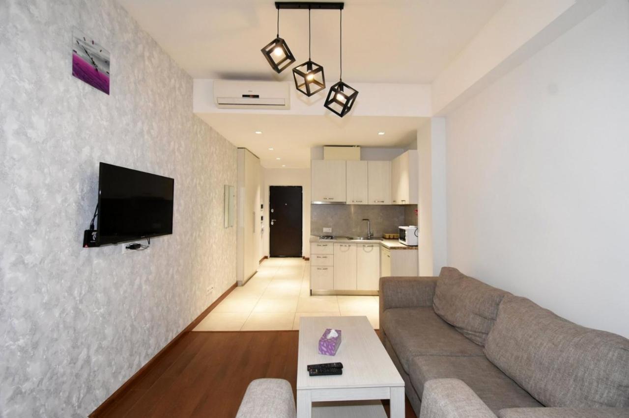 Deluxe Apartment In The City Center 2 Rooms يريفان المظهر الخارجي الصورة